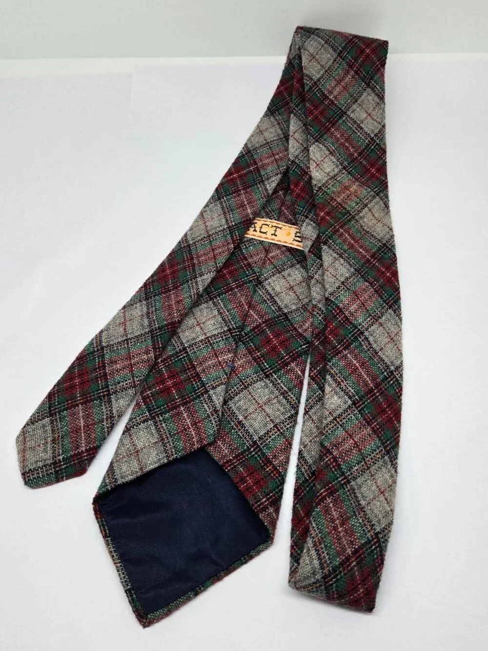 Vintage Act 5 Classic Texturized Polyester Plaid Mens Tie, 1960s - 1970s